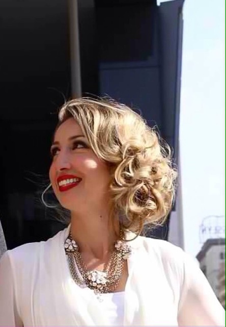 A Look by Raquel Esquer